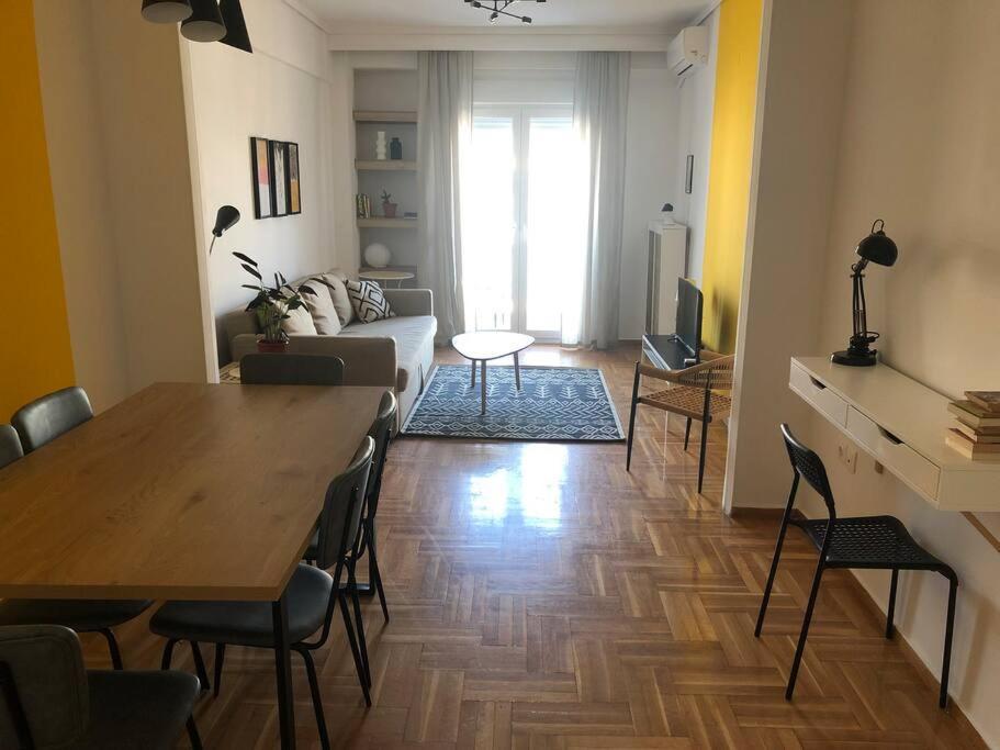 2 Mon-Keys Appartement Thessaloniki Buitenkant foto